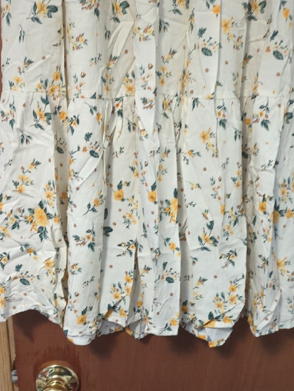 shosho Cream Maxi Skirt with Yellow Floral Print - Picture 13 of 16